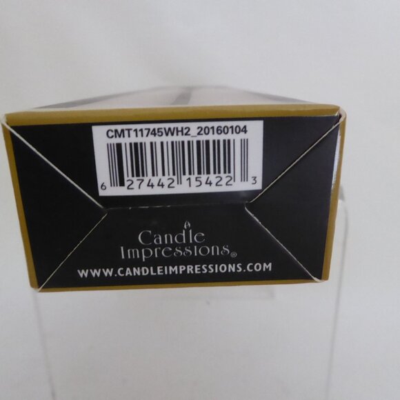 NEW 9” MIRAGE WHITE TAPERED REAL WAX FLAME EFFECT CANDLE SET BATTERY POWERED - Picture 10 of 10